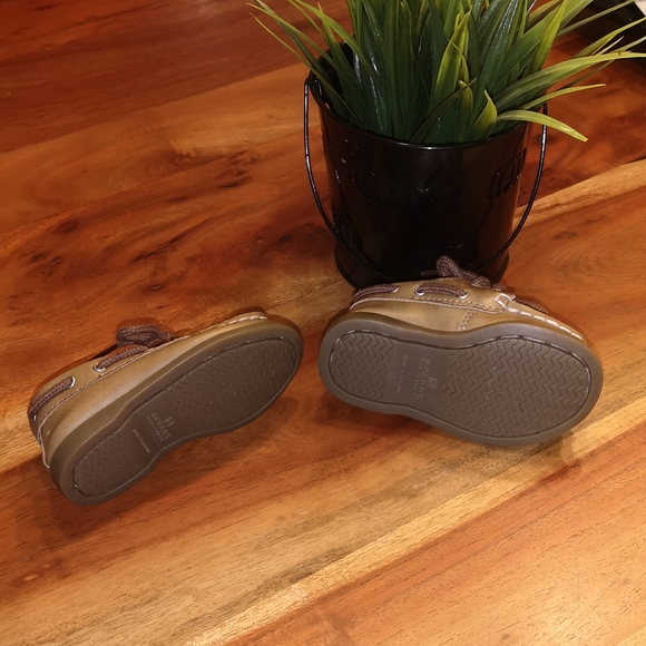 Little Kid's Authentic Original Crib Loop Boat Shoe - Picture 3 of 6